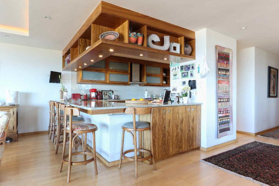4 Bedroom Property for Sale in Sea Point Western Cape